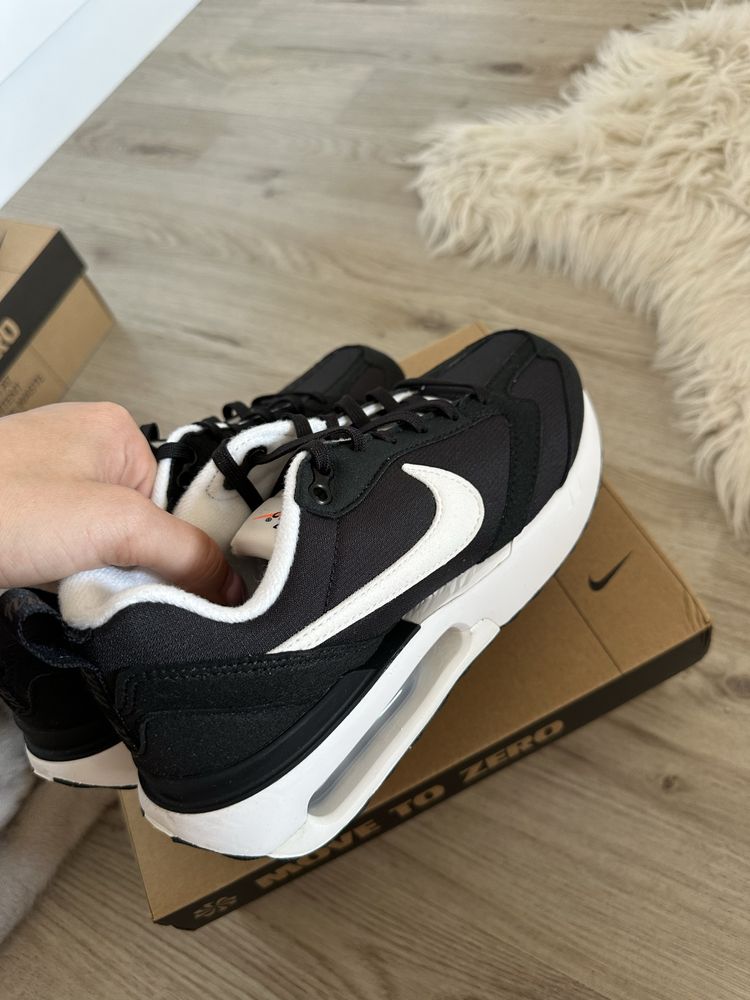 Оригинални обувки nike
