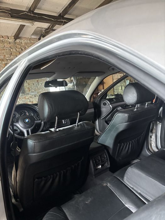 BMW E39 530I 2000г.