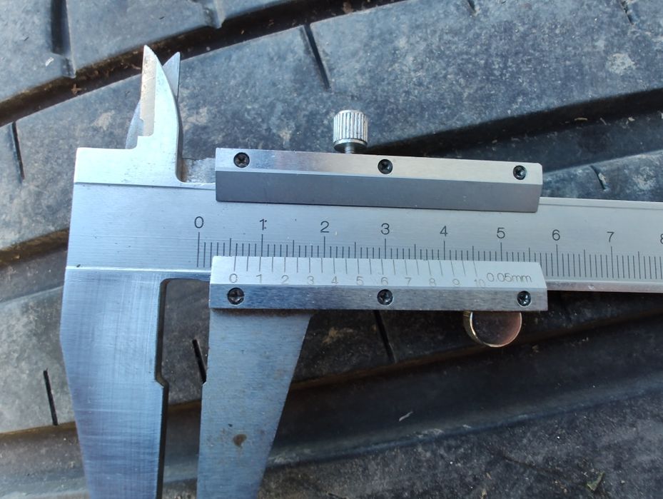 Летни гуми Falken 245/45R19