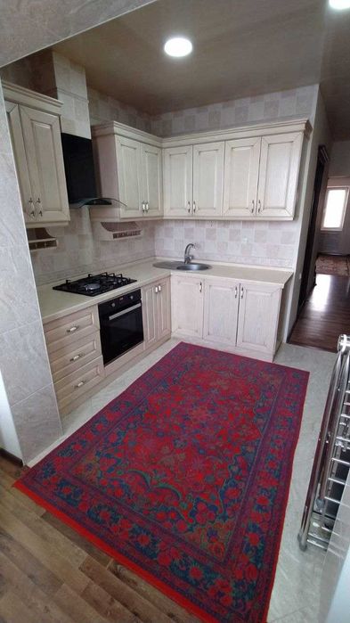 Сдам евро квартиру на Ойбек чехова