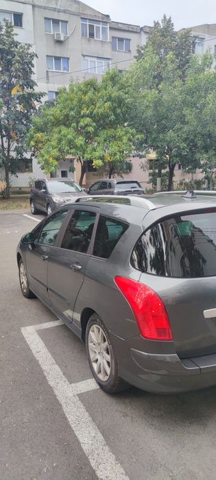 Vând Peugeot 308