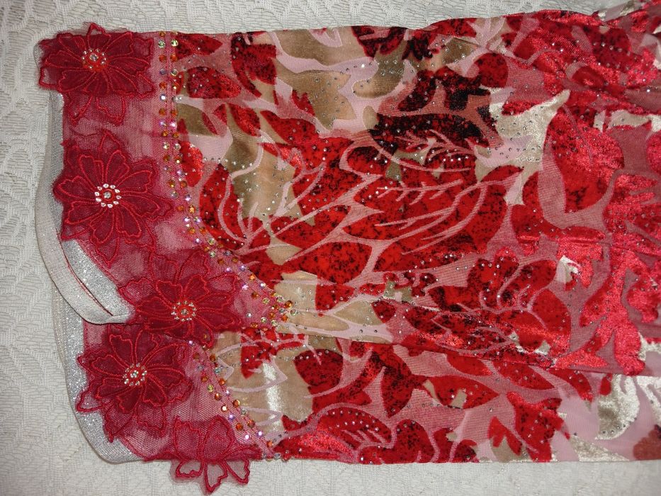 Tòy va marosimlar uchun kòylak