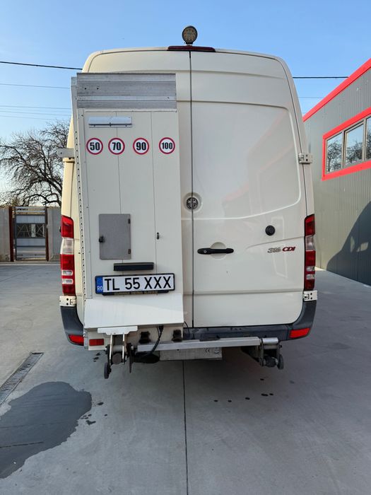 Mercedes Sprinter izoterma lift
