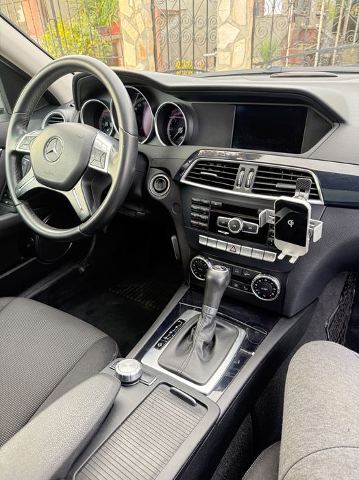 Мерцедес С250. 2013 г.