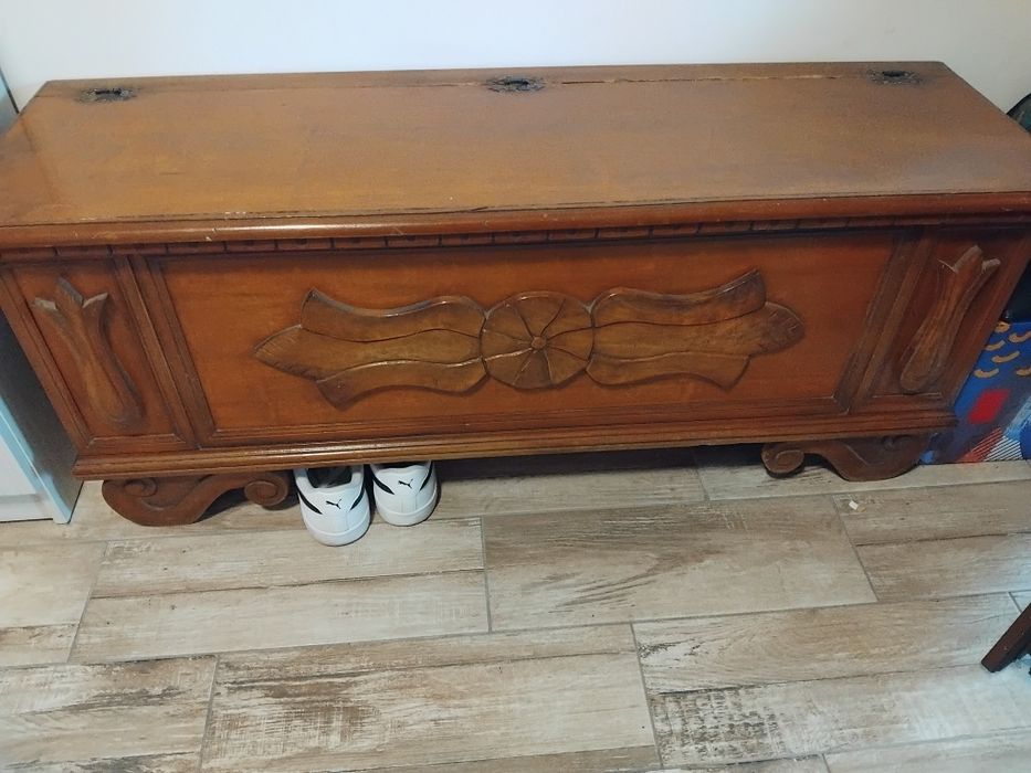 Dulap pentru incaltaminte si bancuta din lemn masiv cu capac pentru in