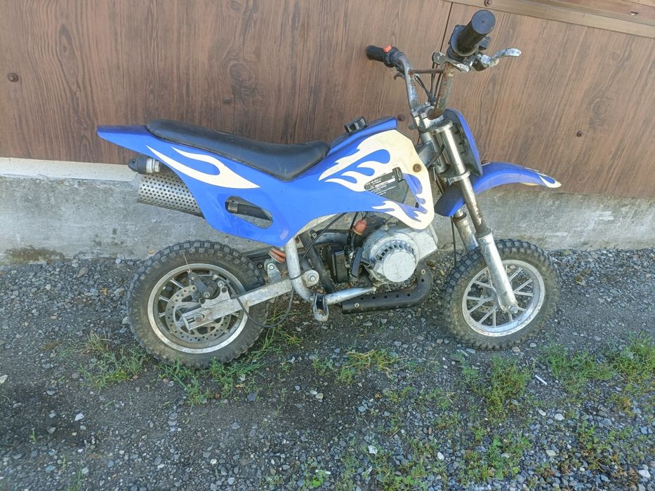 Vând mini Criss 32cc