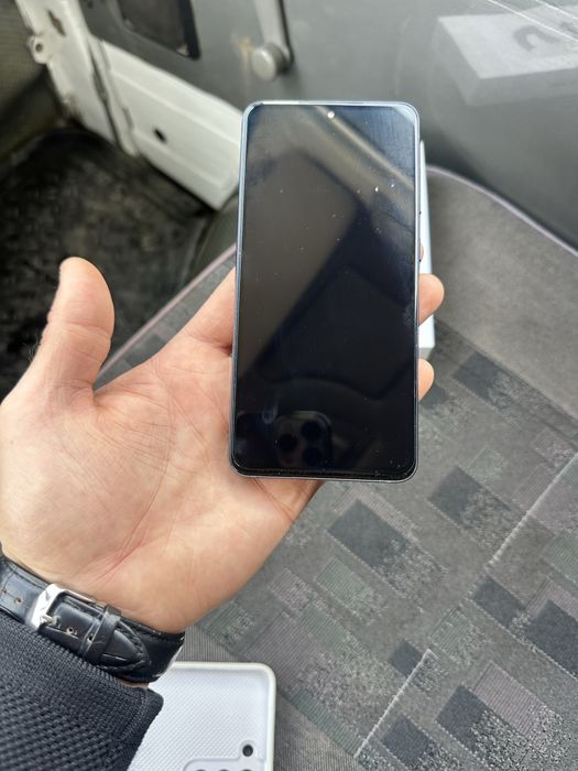 Самсунг с 21 фе 16/256 гб