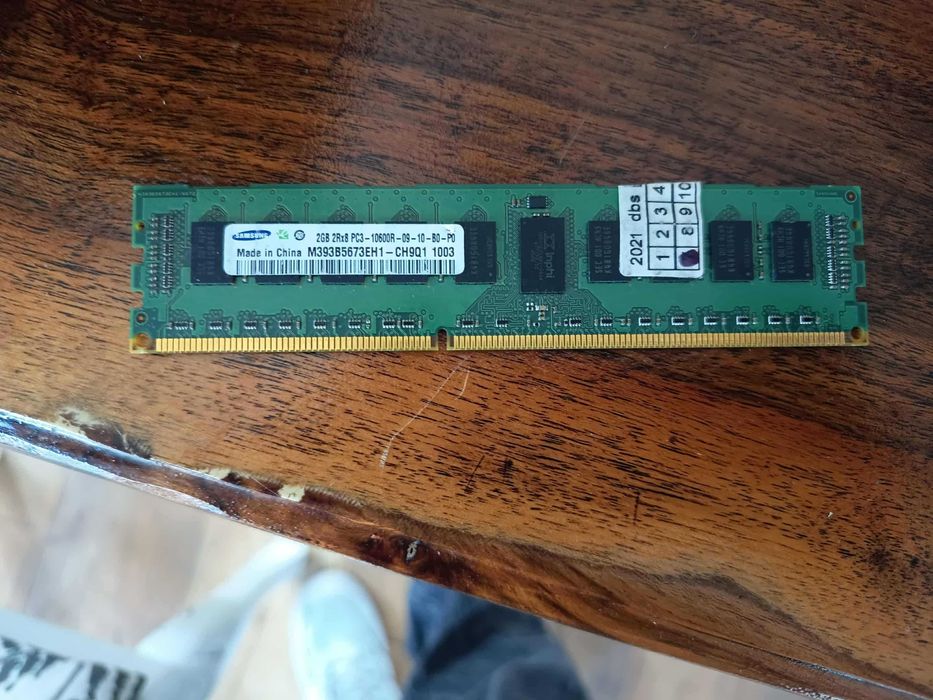 Placute RAM Samsung M393B5673EH1-CH9Q1