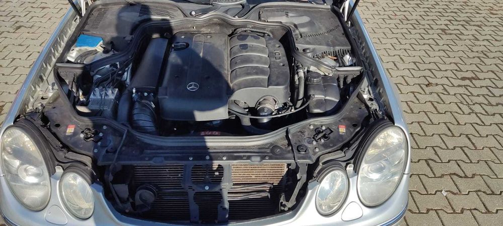 Vand Mercedes Benz E220 W211