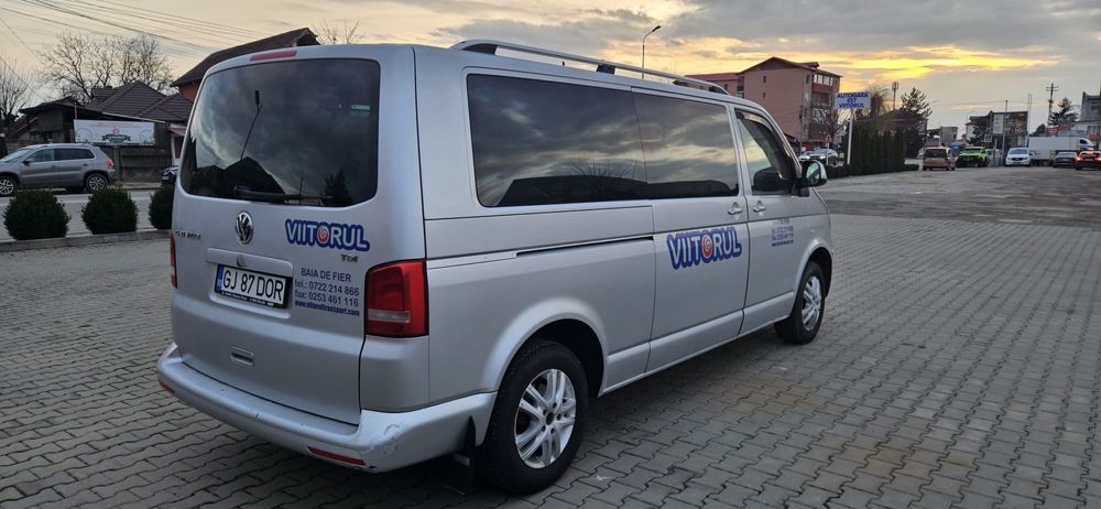 Volkswagen Transporter Caravelle T5