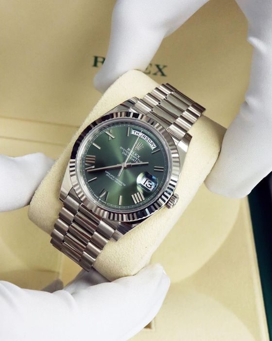 Rolex Daydate Olive Dial 40,mm