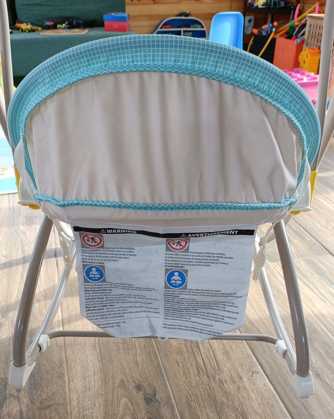 Fisher Price 3 в 1, бебешка музикална люлка-шезлонг-столче