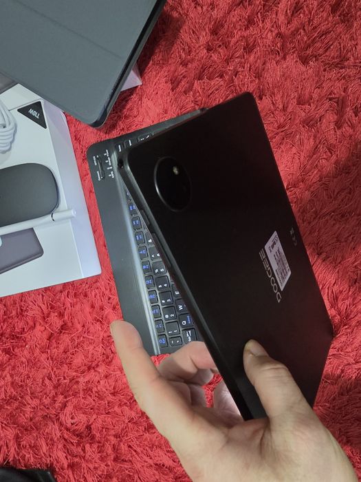 -Doogee T10W, Nou, 128Gb, 4Ram+12 extins, Negru, Tastatura, Mouse, Pen