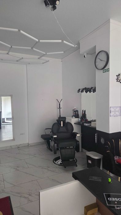 Militari Residence 50mp, amenajat coafor, salon masaj