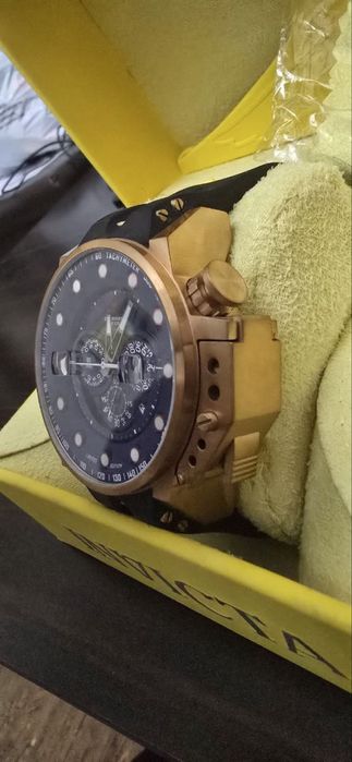 Invicta новые янги часы соат