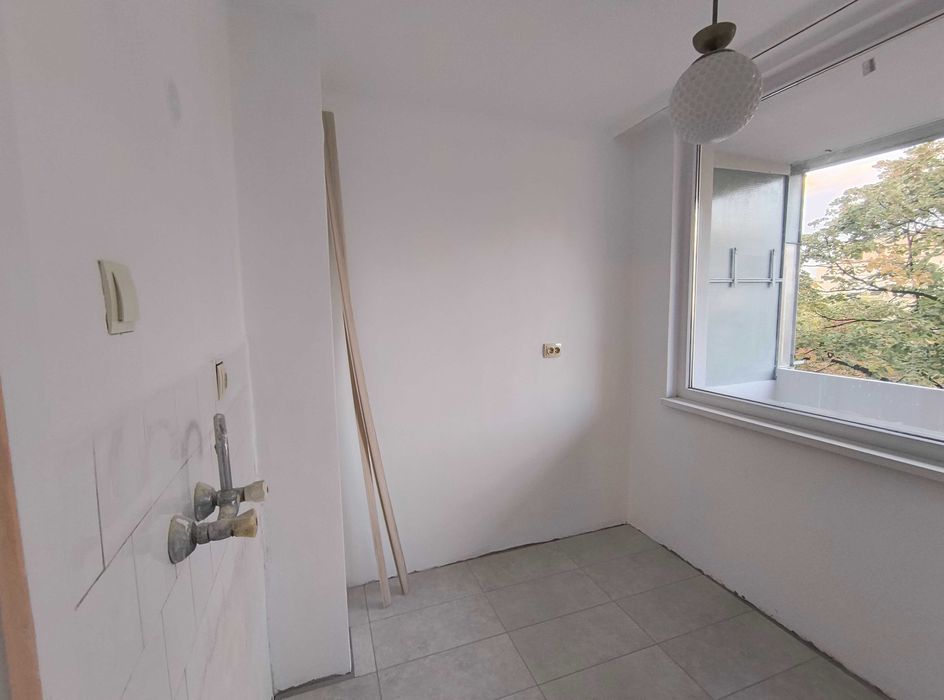 Продава се Двустаен апартамент в Стара Загора, Център - 40 кв.м за 1300 €/кв.м - Снимка #2