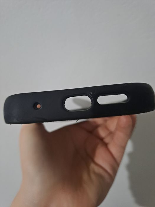 Vând husă mobilfox pentru Redmi Note 11