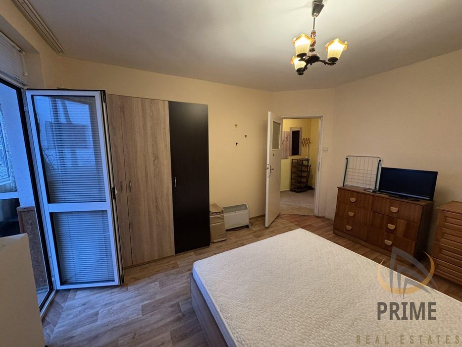 Продава се Двустаен апартамент в Бургас, Възраждане - 63 кв.м за 1540 €/кв.м - Снимка #12