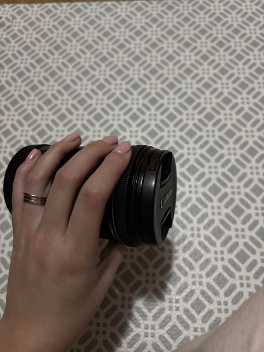 Obiectiv Canon EFS 10-18 mm fara adaptor