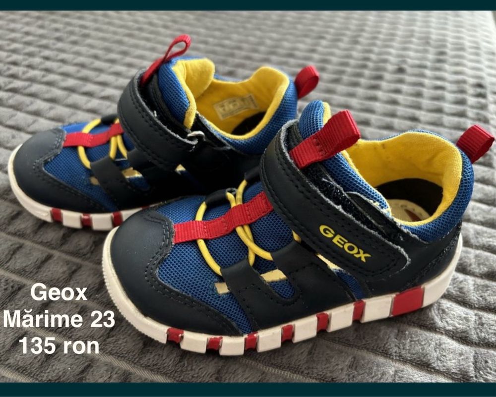 Pantofi baietel marime 23-24