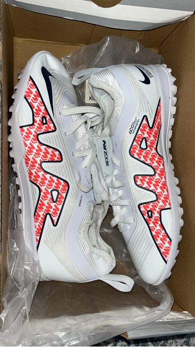 сороконожка nike air zoom новый