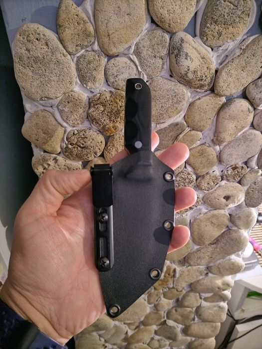 Нож за врат нож за скрито носене