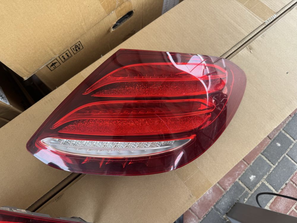 Оригинални фарове и стопове за Mercedes E class W213 LED