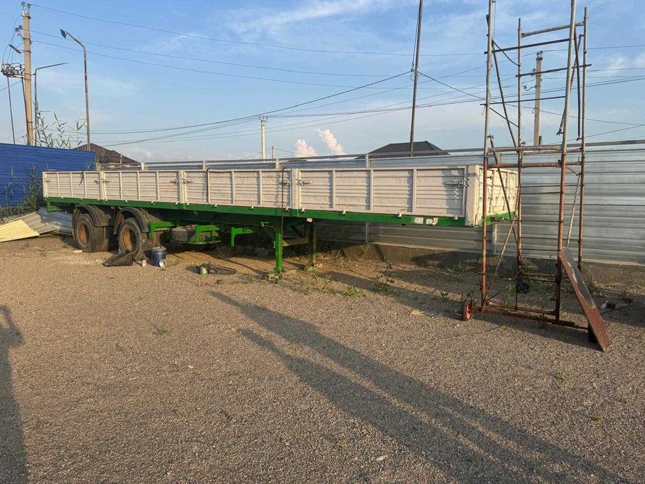 Продам полуприцеп Маз 938660