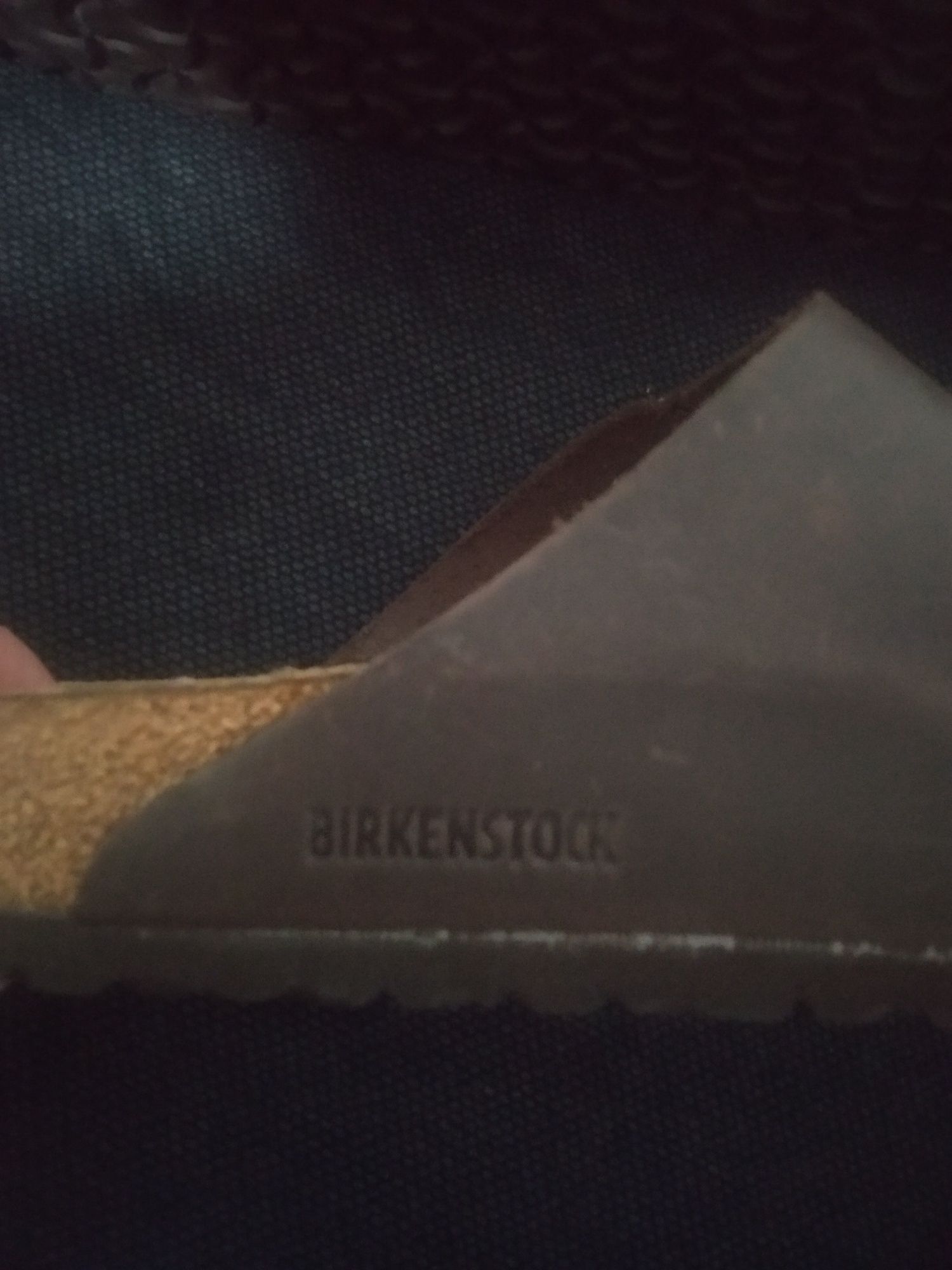 Продам шлёпки Birkenstock 45 го размера.