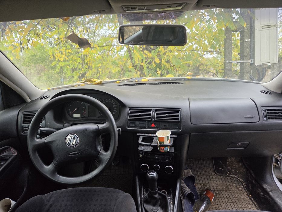 Volkswagen golf break  2001 1.6 benzina
