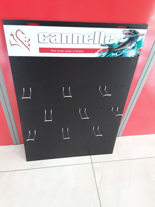 Табло с шишове комплект