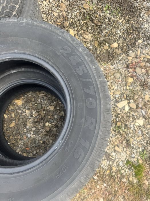 Anvelope iarna 2 buc 245 70 16