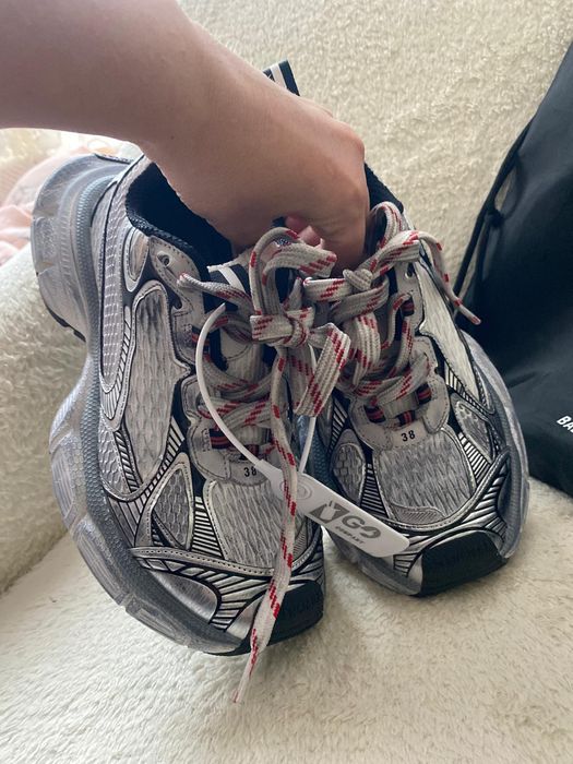 Нови маротонки Balenciaga