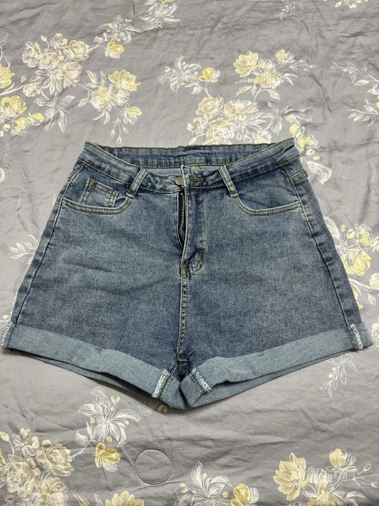 Пподам вещи 42/44