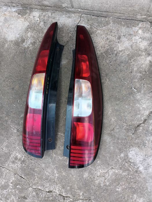 ляв и десен стоп за мицубиши колт 6 MITSUBISHI COLT VI