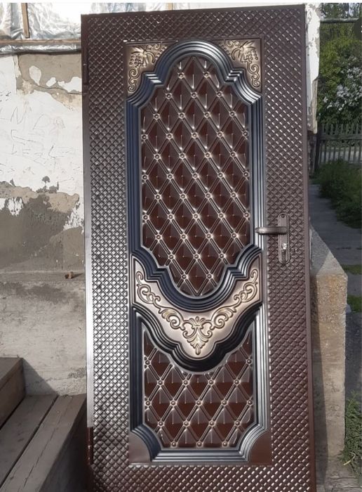 Двери металлический, входные  металлические утеплённые двери