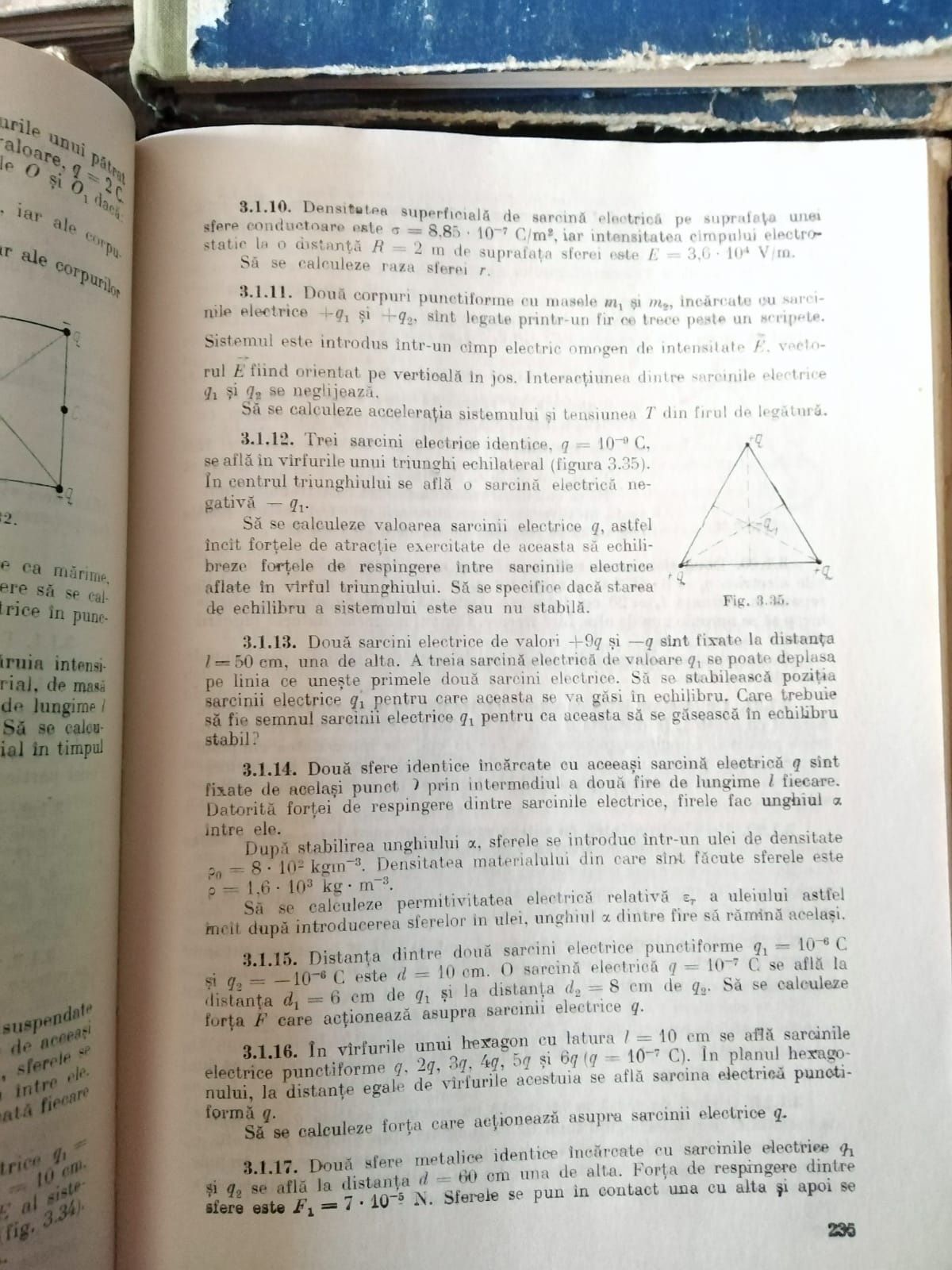 Cărți vechi de exerciții și teorie matematică și fizică