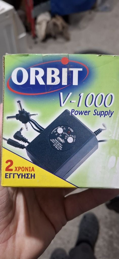 Захранване , адаптер  3  до 12 v 1000mA