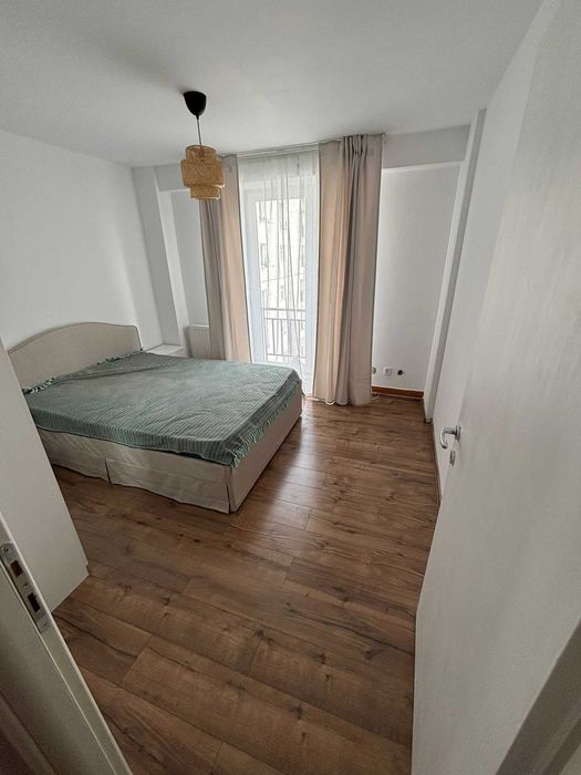 Inchiriere - Apartament 2 camere – mic, dar plin de viață