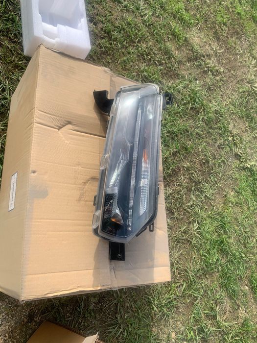 Far Dacia spring 2021-2023 stânga /dreapta