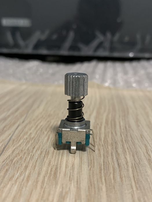 Потенциометър за Ауди Audi Concert Chrorus Radio