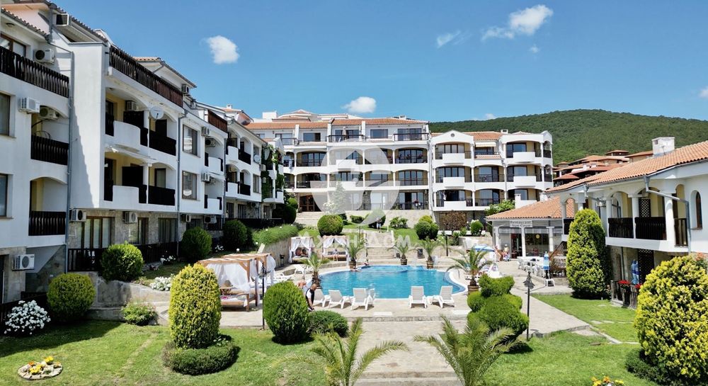 Тристаен апартамент с ГЛЕДКА МОРЕ в Сън Коуст Резорт, гр. Свети Влас