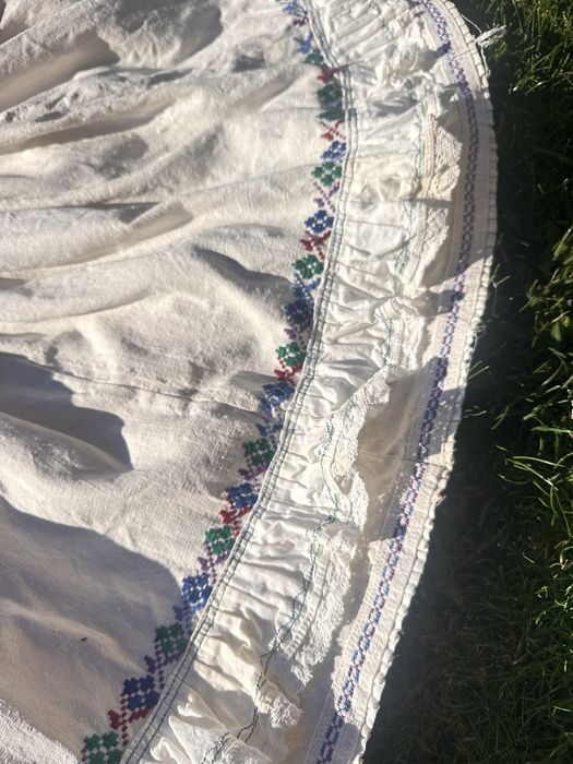 Costum Autentic Popular Beisu Bihor