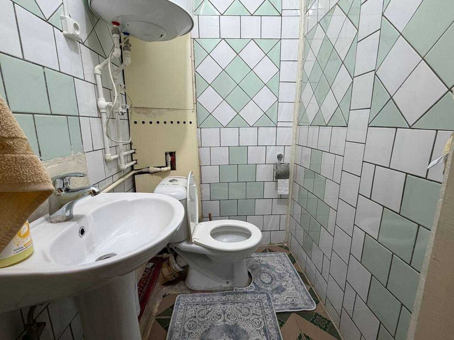 4-х комнатная квартира на Ц-7 (требует в дальнейшем ремонт) ID: 4255