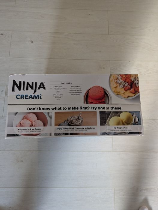 Ninja Creami NC300 + Dessert Tubs Lids -Sigilat-