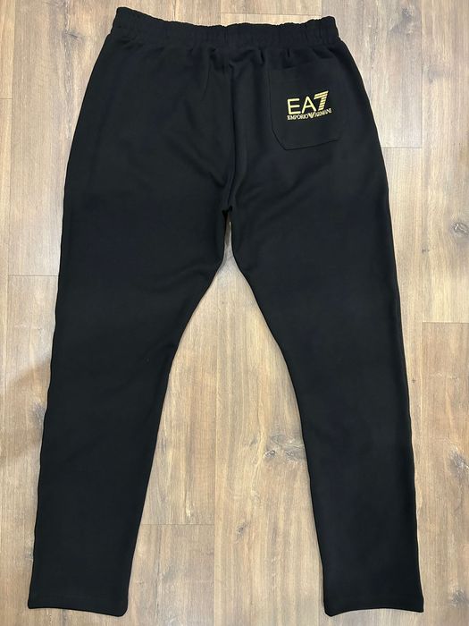 ОРИГИНАЛЕН екип Emporio Armani Exchange