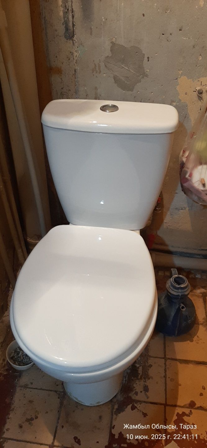 Продам унитаз б/у