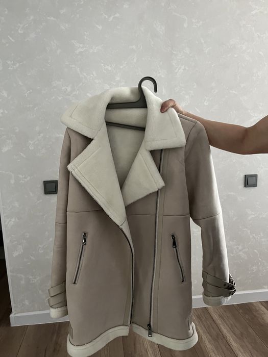 Дубленка 9000 тг 44-46р