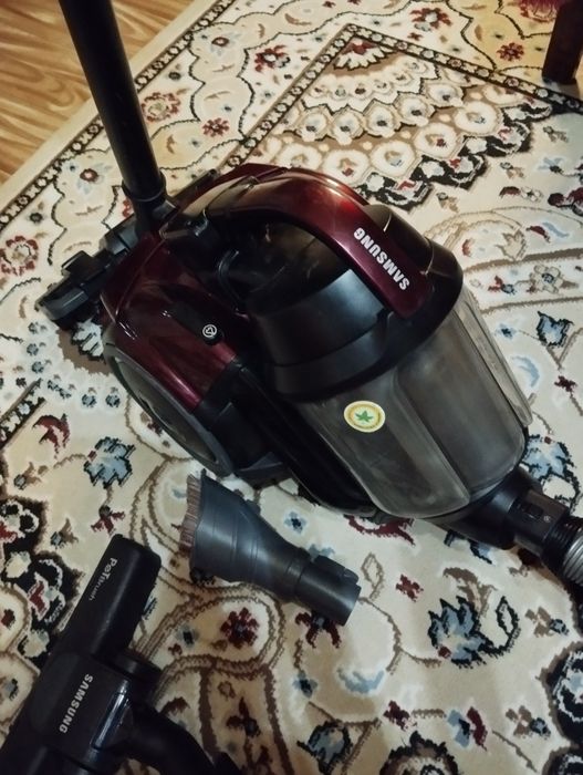 Пылесос   Самсунг.