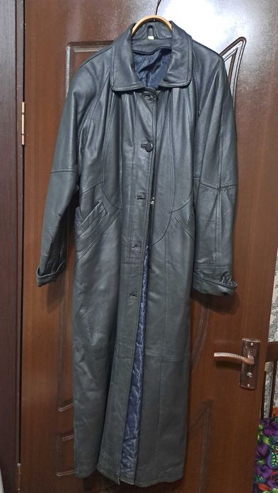 Б/у кожаный плащ